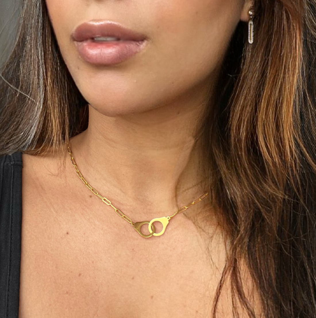Collier menottes chaîne dorée en acier inoxydable PROMISE - ZAKOUTAA