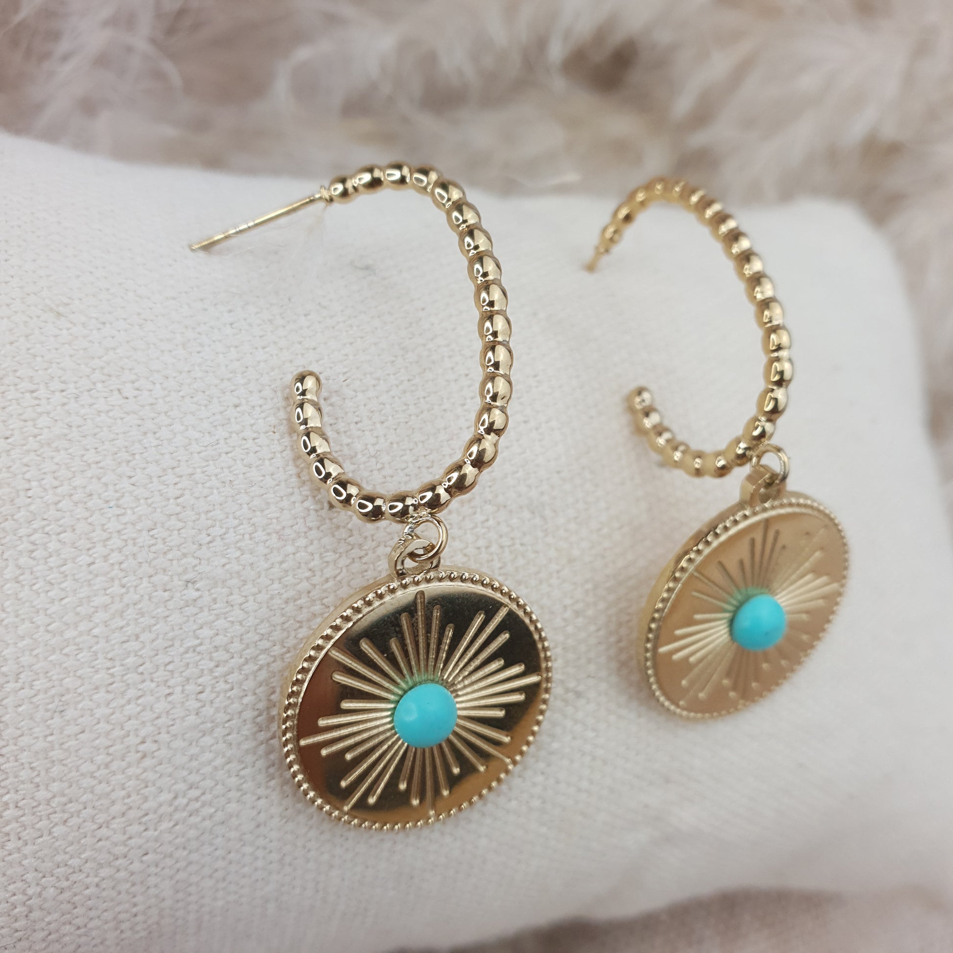 Boucles D'oreilles Bohème zippé Avec Sa Pierre Turquoise - ZAKOUTAA