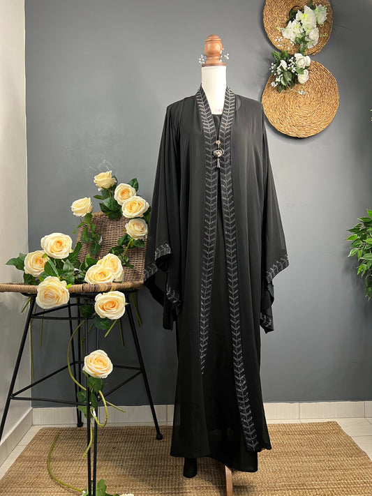 ABAYA FEMME NOIR AVEC STRASS