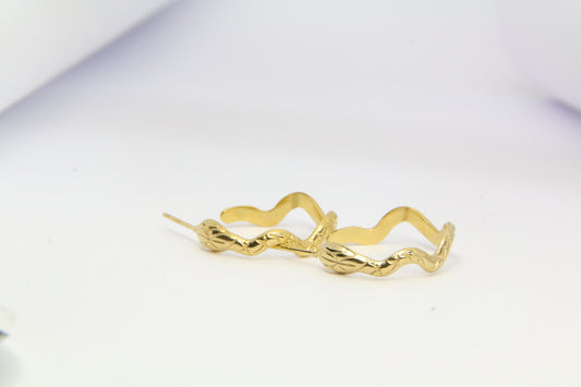 Boucles d'oreilles serpent dorées et torsadées en acier inoxydable 142