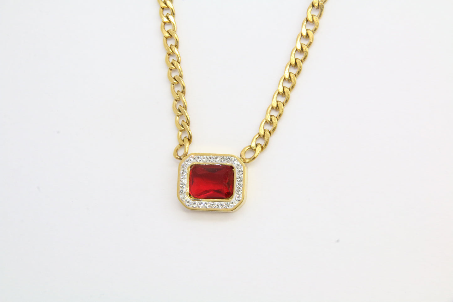 Collier diamant rouge avec strasse